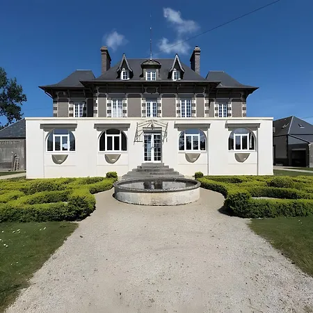 Сasa de vacaciones Le Domaine De La Maison Neuve